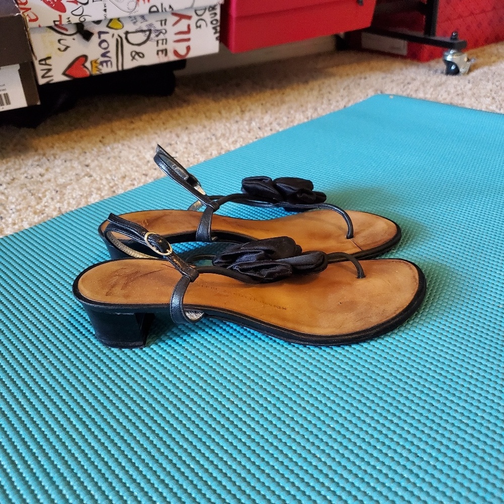 Women's sandal